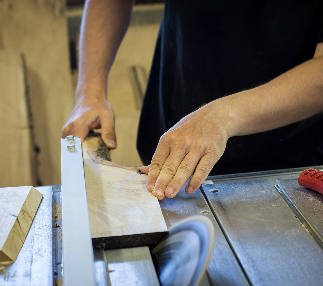 BHP w Branży Przetwórstwa Drzewnego - Redukcja Ryzyka Dzięki Technologii VR